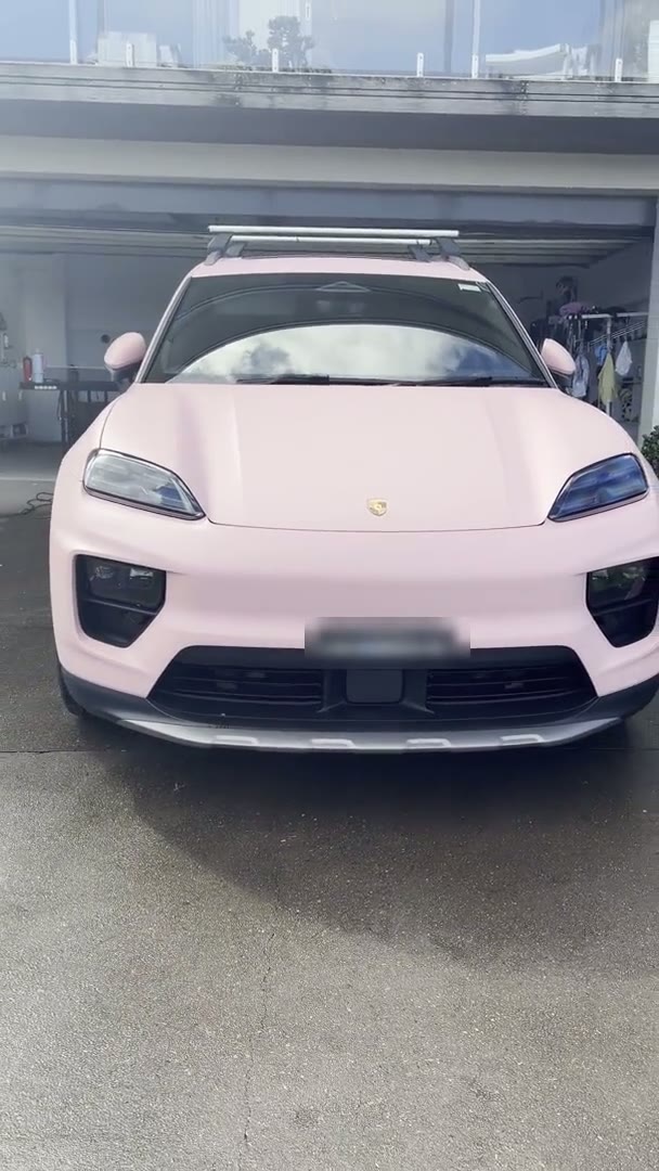 Porsche Macan 4 video preview